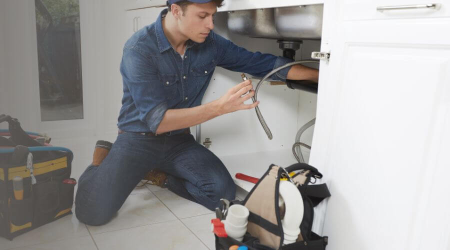 Local expert plumbing services in Crocker, MO